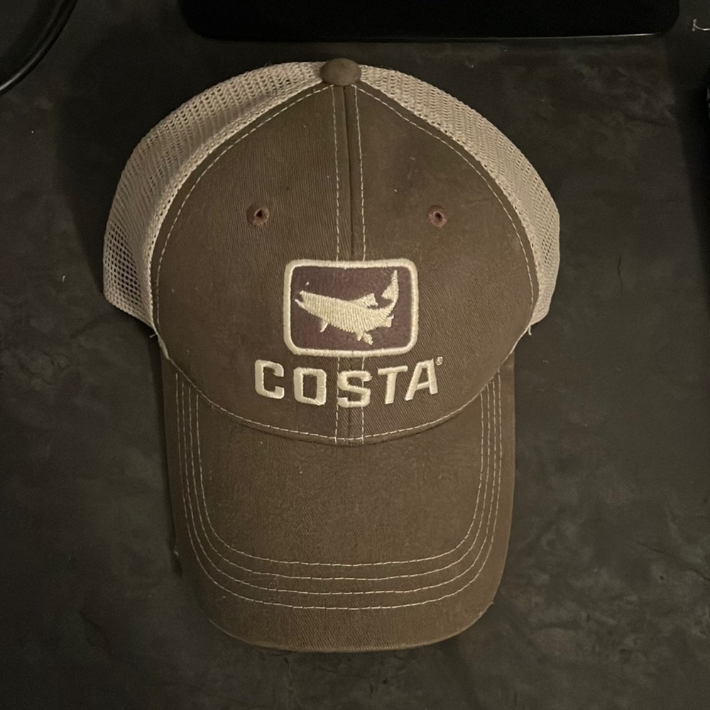 Costa hat